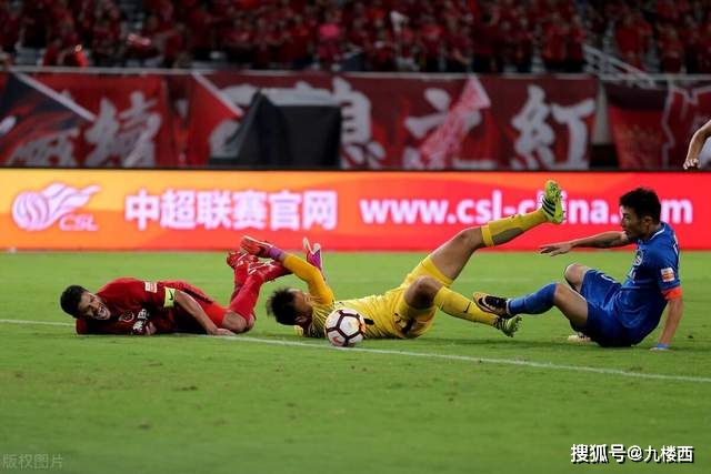 转会风云：巴萨锁定戈登，拉师傅的努力是否白费？